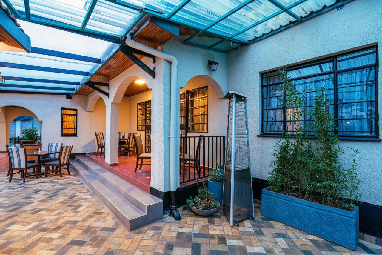 Cozy Stead Hotel Nairobi Exterior photo