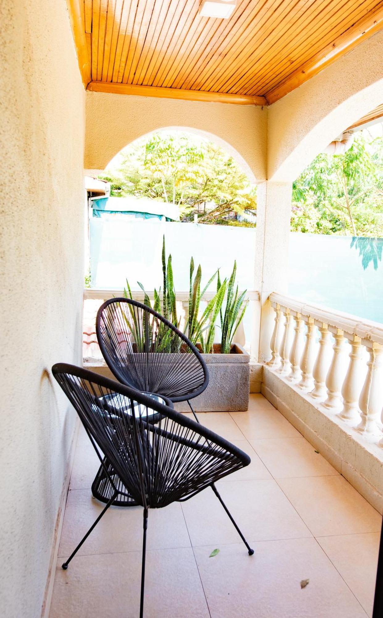 Cozy Stead Hotel Nairobi Exterior photo