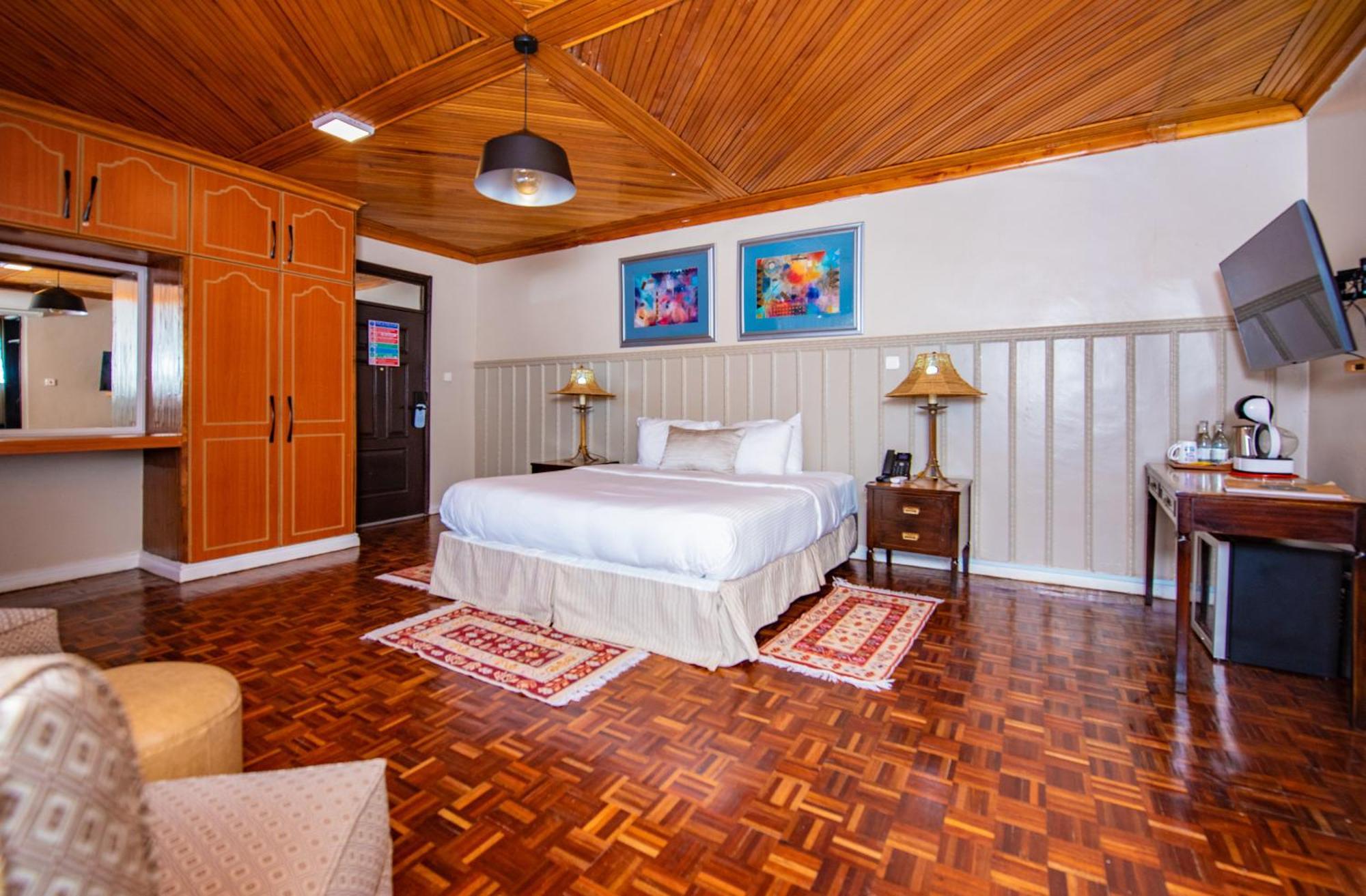 Cozy Stead Hotel Nairobi Exterior photo