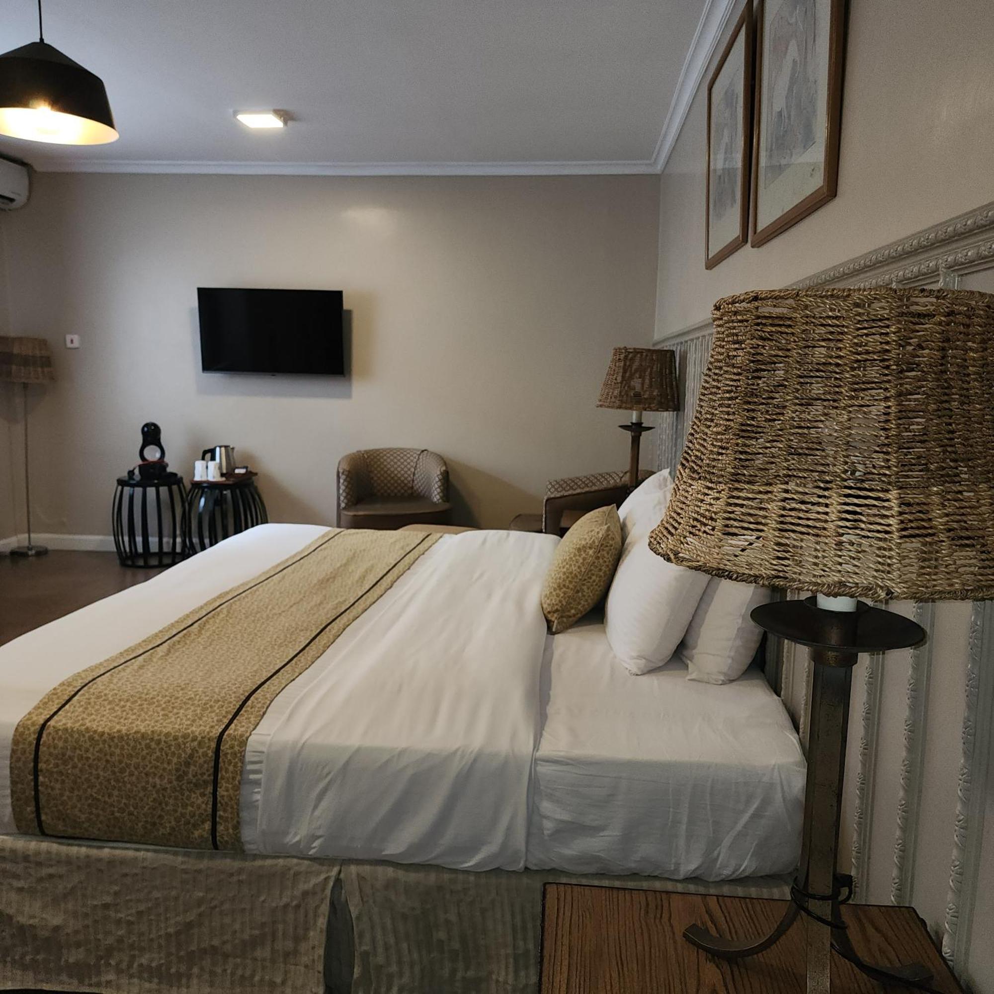 Cozy Stead Hotel Nairobi Exterior photo